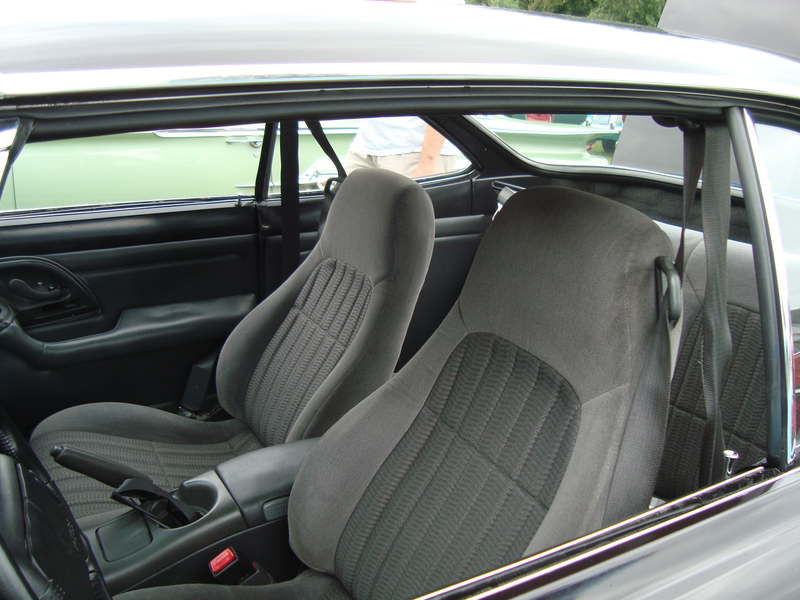 Illustration for article titled 2014 Das Awkscht Fescht Profile: There's Somehting Off with that Corvair